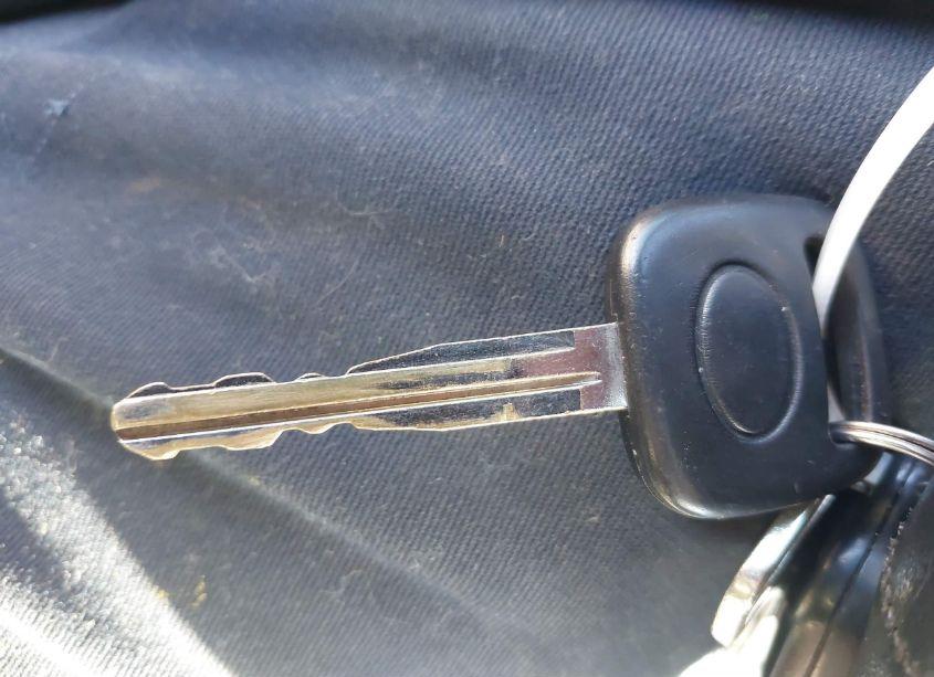 Photo 11 of 2000 Toyota Camry LE (VIN 4T1BG22K4YU759121)