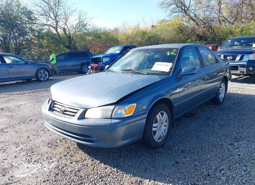 Photo 2 of 2000 Toyota Camry LE (VIN 4T1BG22K4YU759121)