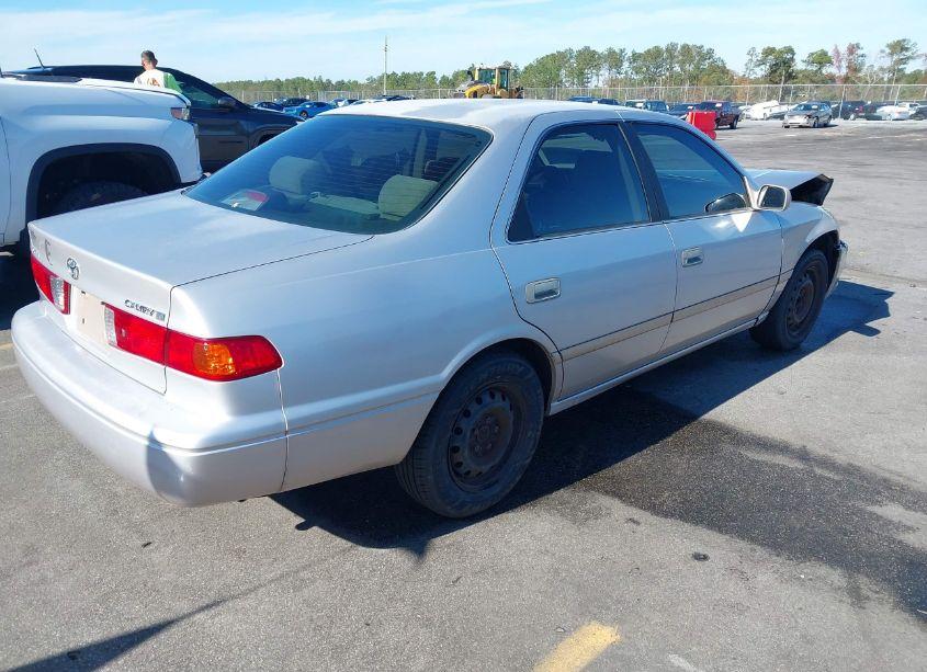 Photo 4 of 2000 Toyota Camry LE (VIN 4T1BG22K4YU969072)
