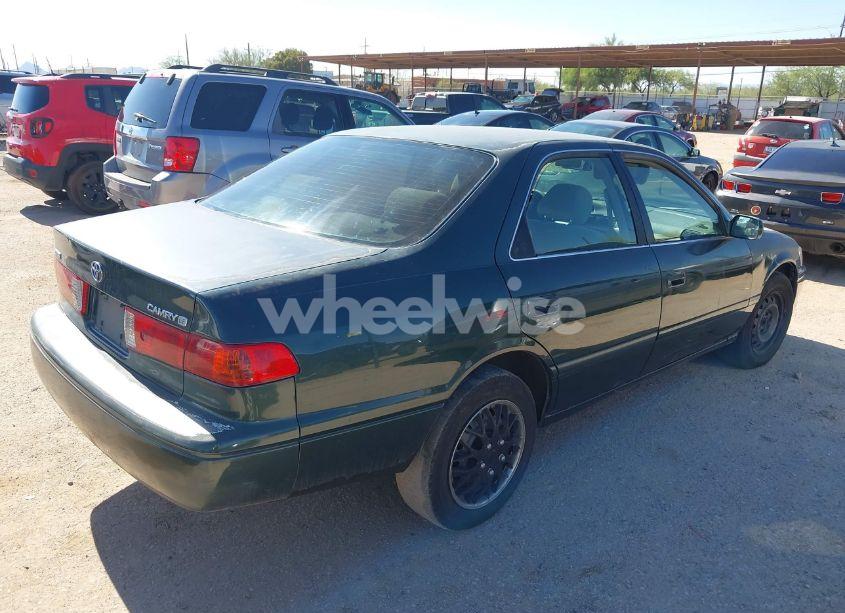 Photo 4 of 2000 Toyota Camry LE (VIN 4T1BG22K4YU984977)