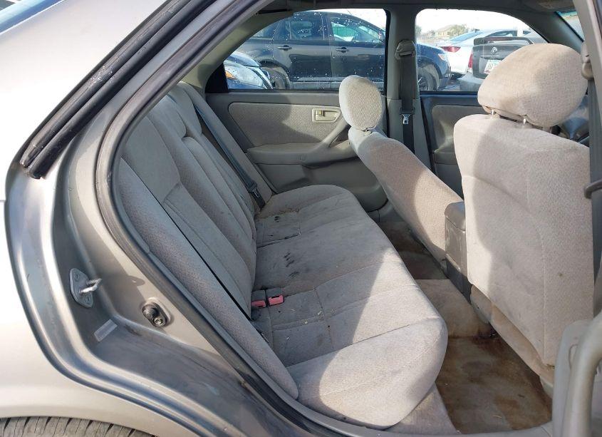 Photo 8 of 2001 Toyota Camry LE (VIN 4T1BG22K51U018899)