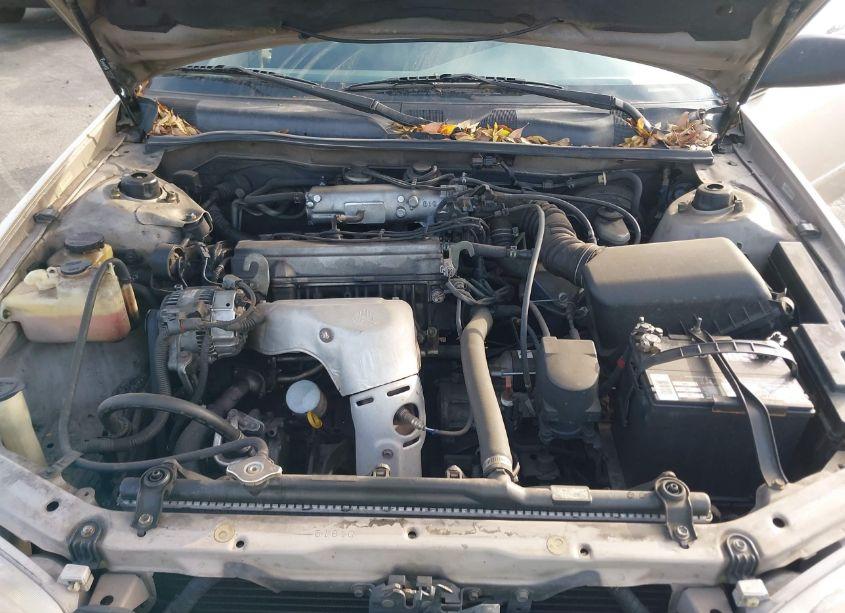 Photo 10 of 2001 Toyota Camry CE (VIN 4T1BG22K51U779321)