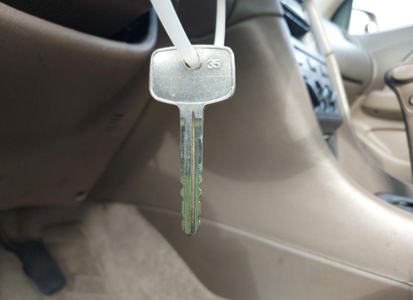 Photo 11 of 2001 Toyota Camry CE (VIN 4T1BG22K51U779321)