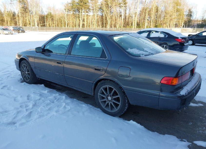 Photo 3 of 2001 Toyota Camry LE (VIN 4T1BG22K51U786222)