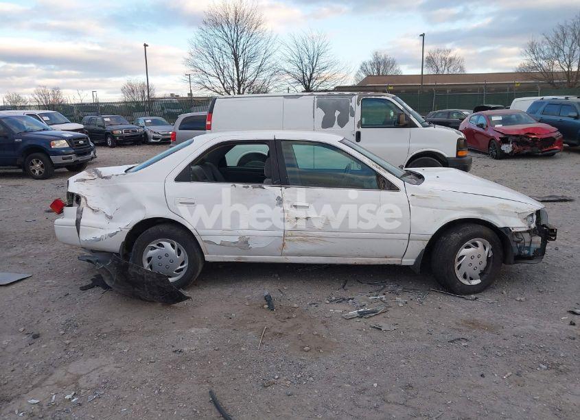 Photo 13 of 2001 Toyota Camry CE (VIN 4T1BG22K51U838352)