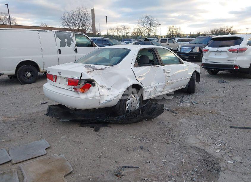 Photo 4 of 2001 Toyota Camry CE (VIN 4T1BG22K51U838352)