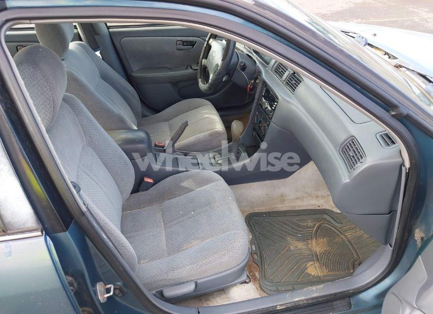 Photo 5 of 2001 Toyota Camry LE (VIN 4T1BG22K51U854177)