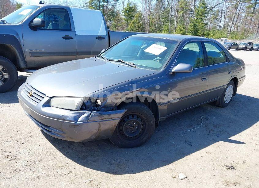 Photo 2 of 1997 Toyota Camry LE (VIN 4T1BG22K5VU022098)