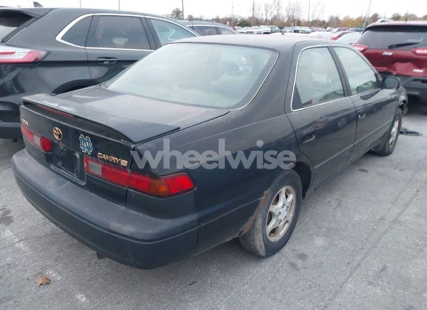 Photo 4 of 1997 Toyota Camry CE/LE/XLE (VIN 4T1BG22K5VU138997)