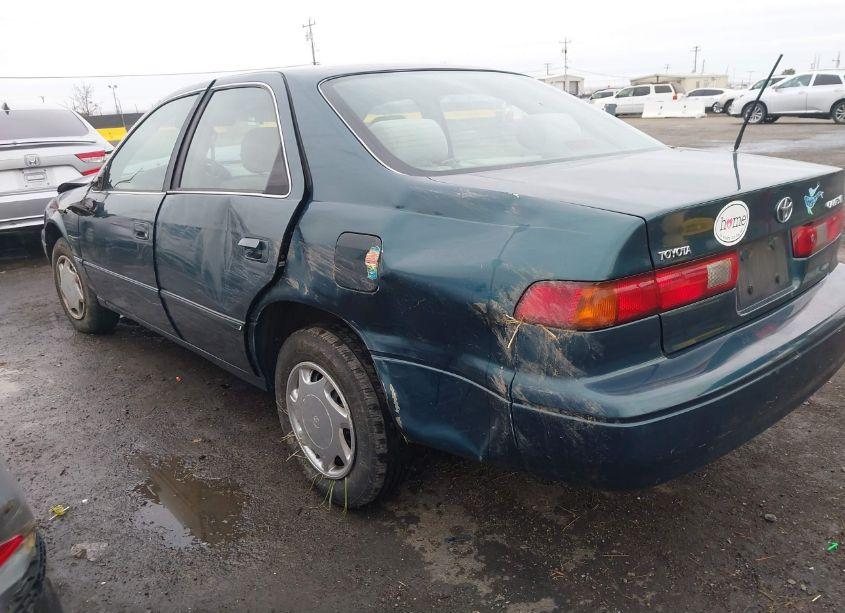 Photo 3 of 1998 Toyota Camry CE (VIN 4T1BG22K5WU280428)