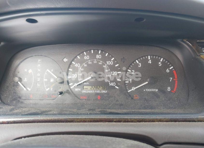 Photo 7 of 1998 Toyota Camry LE (VIN 4T1BG22K5WU305215)