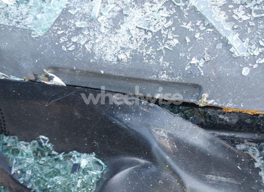 Photo 9 of 1998 Toyota Camry LE (VIN 4T1BG22K5WU328896)