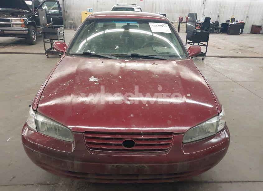 Photo 6 of 1998 Toyota Camry LE (VIN 4T1BG22K5WU847477)