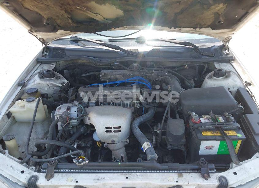 Photo 10 of 1998 Toyota Camry CE (VIN 4T1BG22K5WU859676)