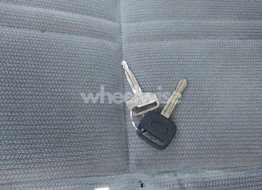 Photo 11 of 1998 Toyota Camry CE (VIN 4T1BG22K5WU859676)