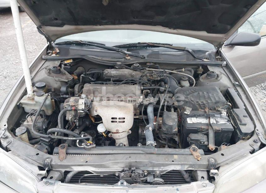 Photo 10 of 1999 Toyota Camry LE (VIN 4T1BG22K5XU467475)