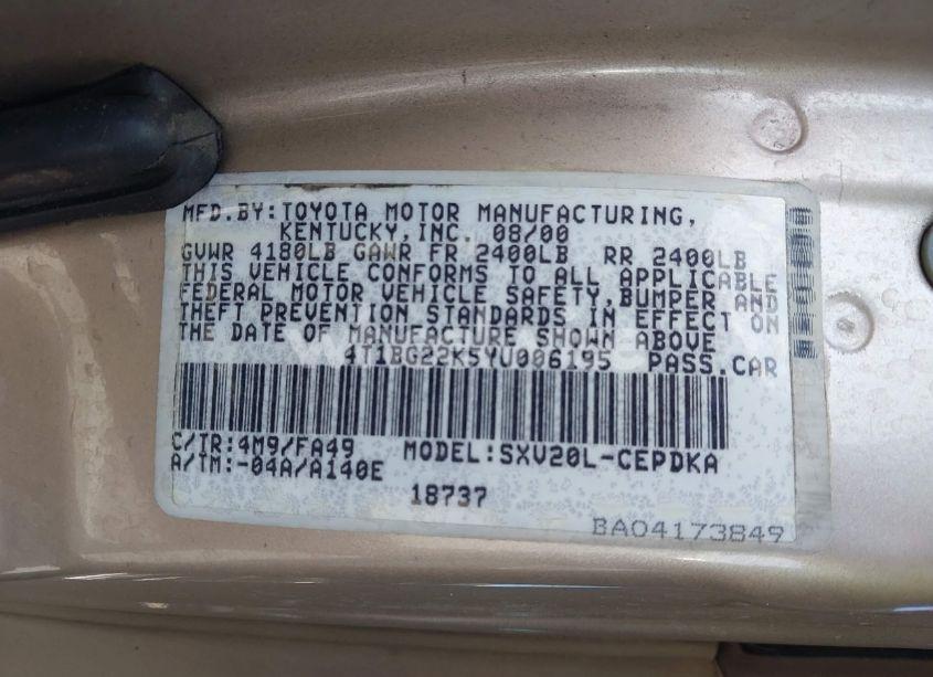 Photo 9 of 2000 Toyota Camry CE/LE/XLE (VIN 4T1BG22K5YU006195)