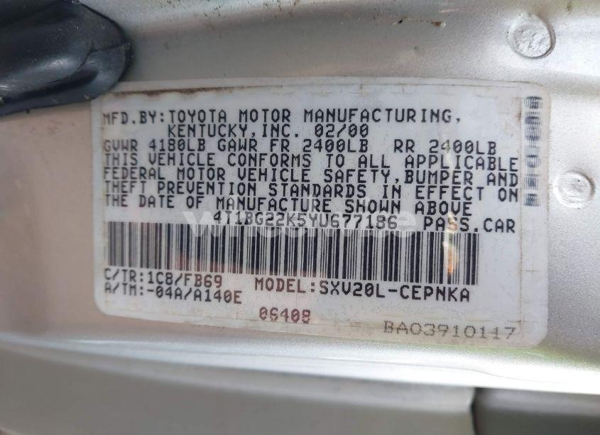 Photo 9 of 2000 Toyota Camry LE (VIN 4T1BG22K5YU677186)