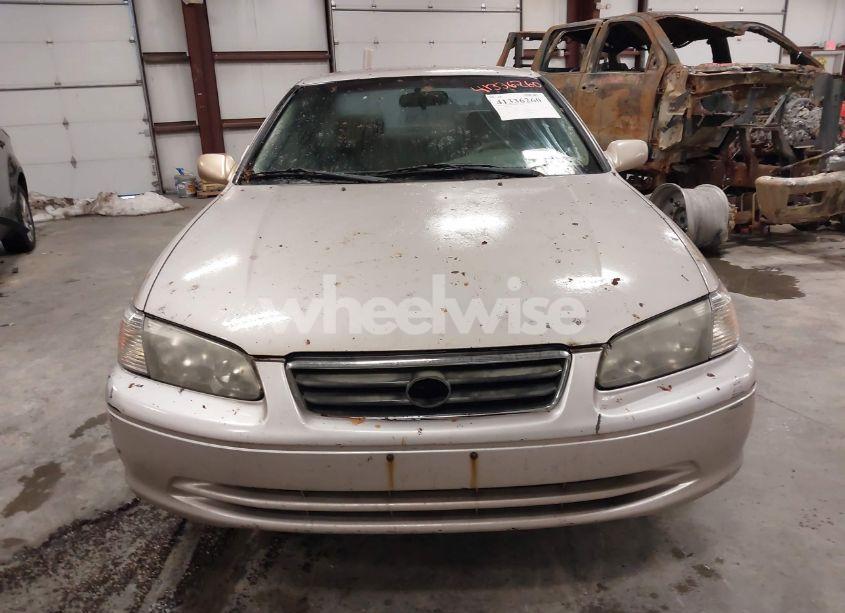 Photo 6 of 2001 Toyota Camry LE (VIN 4T1BG22K61U095586)