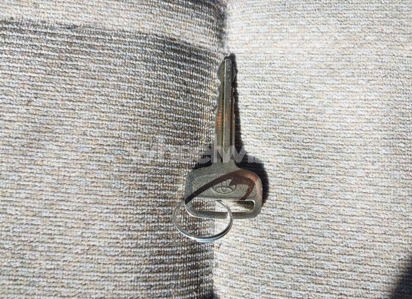 Photo 11 of 2001 Toyota Camry LE (VIN 4T1BG22K61U098701)