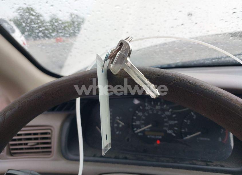 Photo 11 of 2001 Toyota Camry LE (VIN 4T1BG22K61U772698)