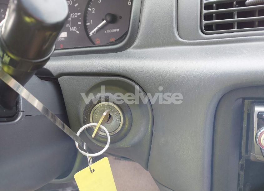 Photo 11 of 2001 Toyota Camry LE (VIN 4T1BG22K61U776489)