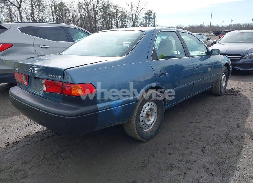 Photo 4 of 2001 Toyota Camry LE (VIN 4T1BG22K61U776489)