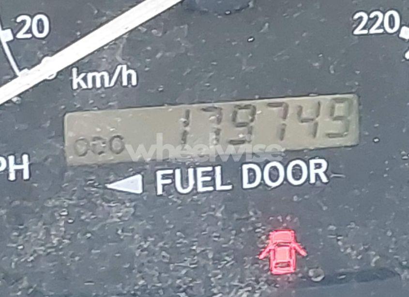 Photo 12 of 2001 Toyota Camry LE (VIN 4T1BG22K61U835511)