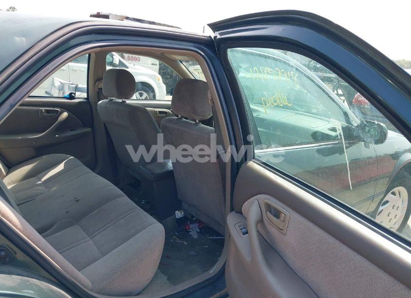 Photo 8 of 2001 Toyota Camry LE (VIN 4T1BG22K61U835511)