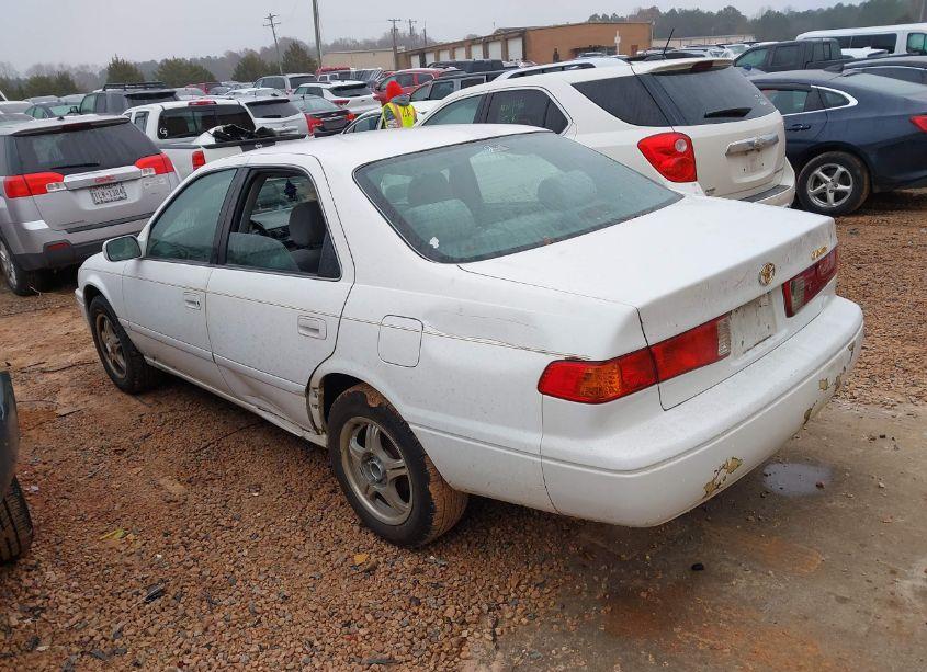 Photo 3 of 2001 Toyota Camry LE (VIN 4T1BG22K61U836156)