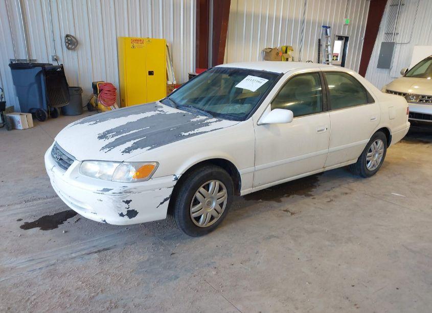 Photo 2 of 2001 Toyota Camry LE (VIN 4T1BG22K61U836660)