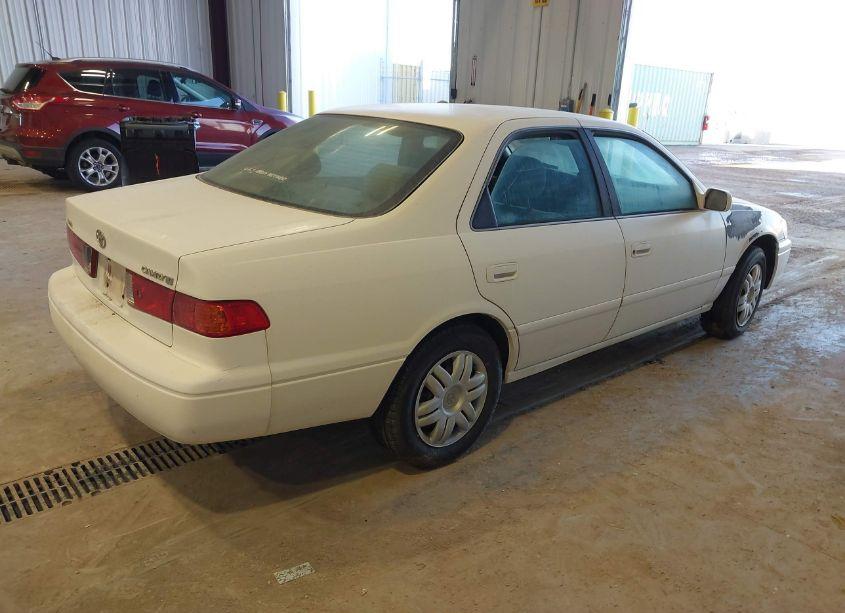 Photo 4 of 2001 Toyota Camry LE (VIN 4T1BG22K61U836660)