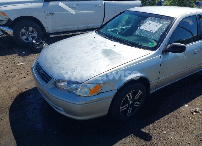 Photo 6 of 2001 Toyota Camry LE (VIN 4T1BG22K61U862501)