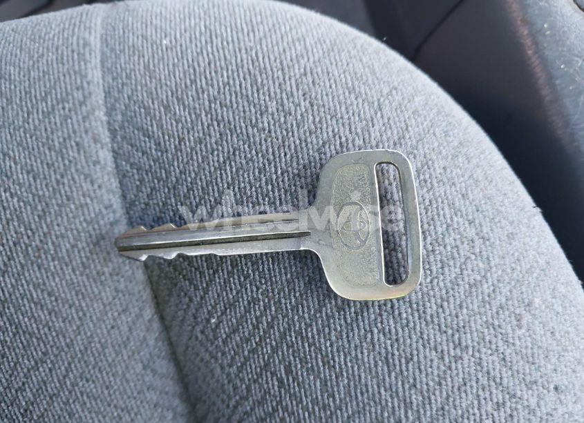 Photo 11 of 2001 Toyota Camry CE (VIN 4T1BG22K61U868184)