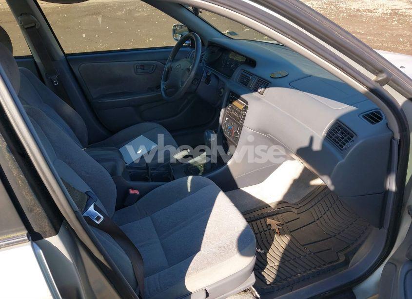 Photo 5 of 2001 Toyota Camry CE (VIN 4T1BG22K61U868184)