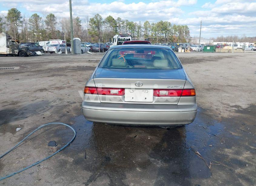 Photo 17 of 1999 Toyota Camry LE (VIN 4T1BG22K6XU407494)