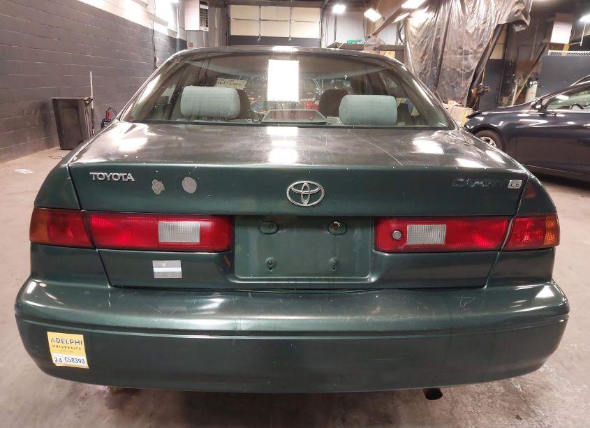 Photo 16 of 1999 Toyota Camry LE (VIN 4T1BG22K6XU915643)