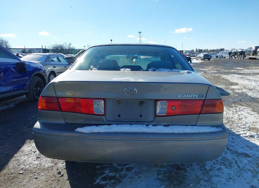 Photo 15 of 2000 Toyota Camry LE (VIN 4T1BG22K6YU685328)