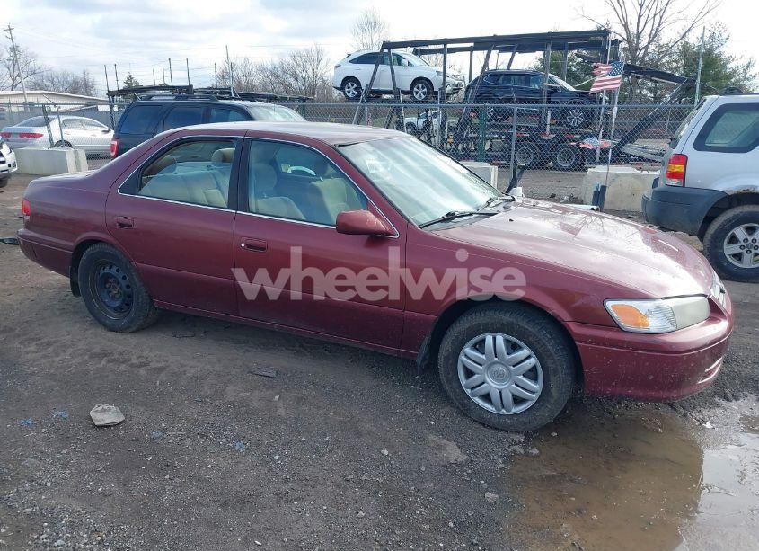 Photo 13 of 2000 Toyota Camry LE (VIN 4T1BG22K6YU686107)