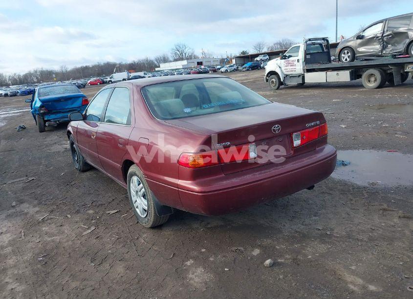 Photo 3 of 2000 Toyota Camry LE (VIN 4T1BG22K6YU686107)