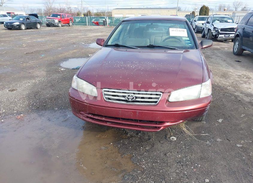 Photo 6 of 2000 Toyota Camry LE (VIN 4T1BG22K6YU686107)