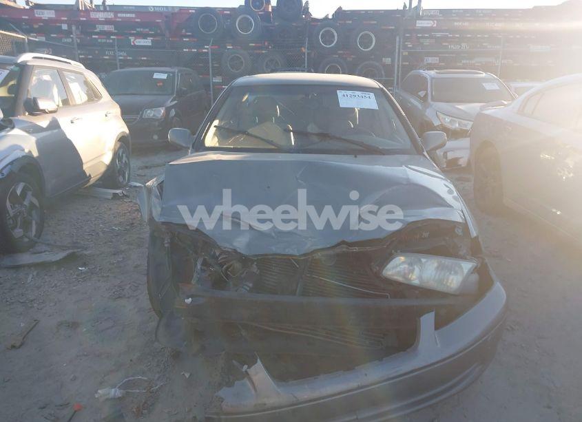 Photo 12 of 2000 Toyota Camry LE (VIN 4T1BG22K6YU696104)