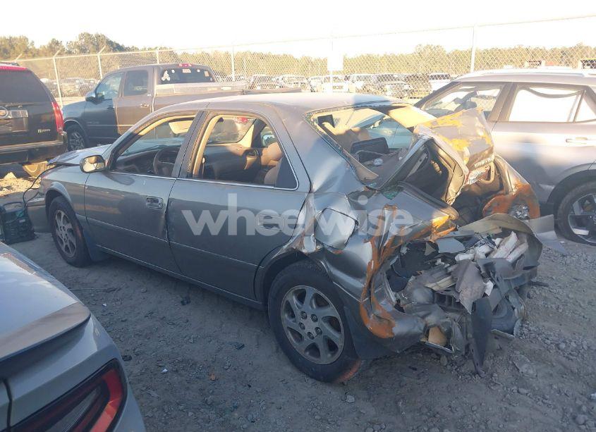 Photo 14 of 2000 Toyota Camry LE (VIN 4T1BG22K6YU696104)