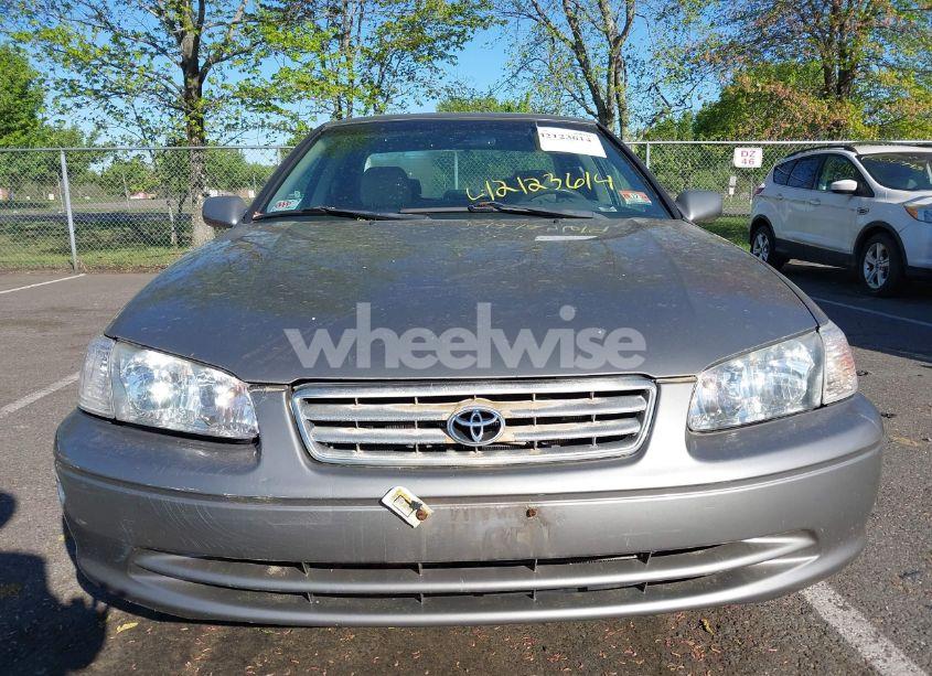 Photo 6 of 2000 Toyota Camry LE (VIN 4T1BG22K6YU704735)