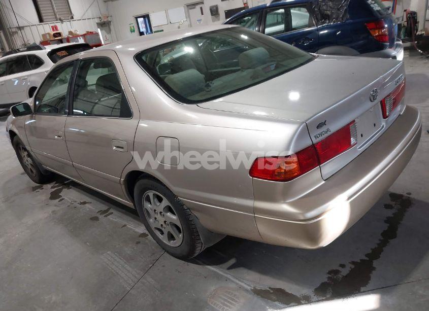 Photo 3 of 2000 Toyota Camry LE (VIN 4T1BG22K6YU756074)