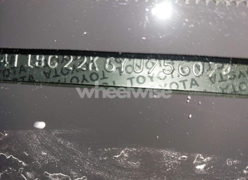 Photo 9 of 2000 Toyota Camry LE (VIN 4T1BG22K6YU756074)