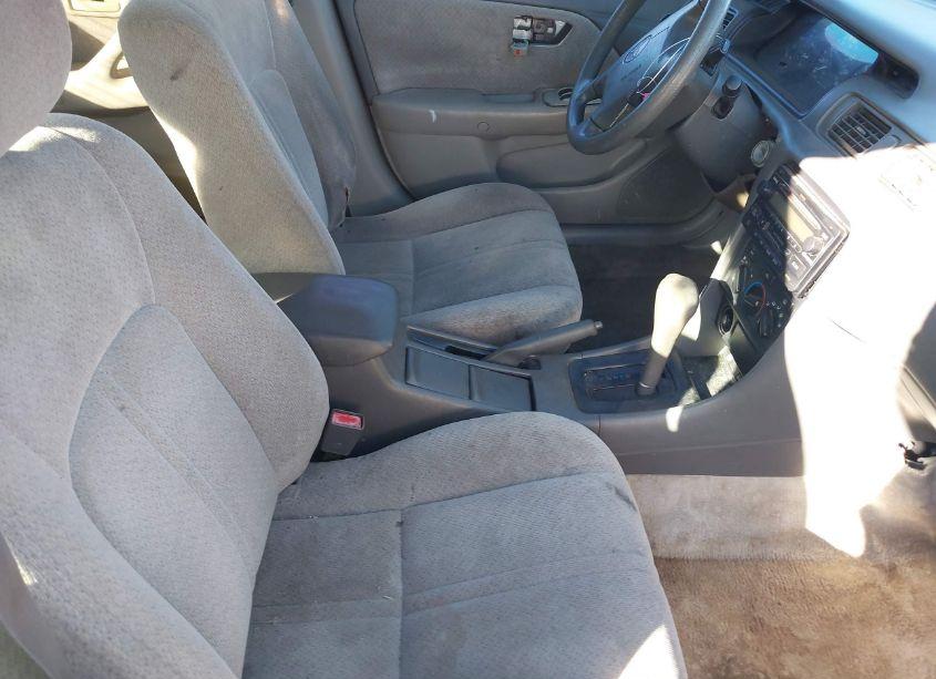 Photo 5 of 2001 Toyota Camry LE (VIN 4T1BG22K71U764741)