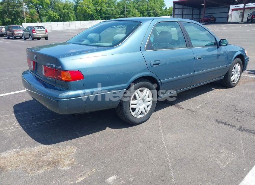 Photo 4 of 2001 Toyota Camry LE (VIN 4T1BG22K71U813310)