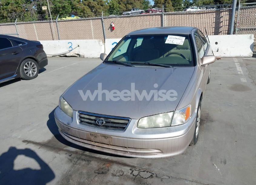 Photo 6 of 2001 Toyota Camry LE (VIN 4T1BG22K71U830639)