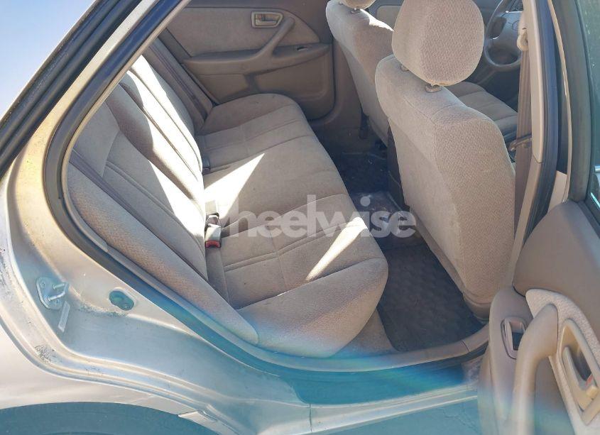 Photo 8 of 2001 Toyota Camry LE (VIN 4T1BG22K71U830639)